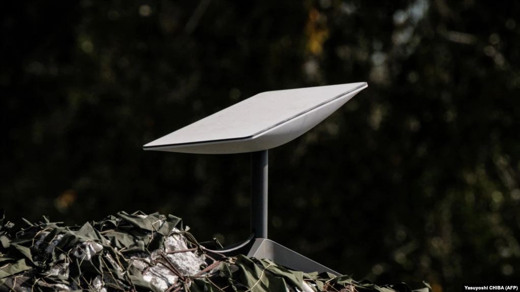 Українські хакери зібрали дані про російські Starlink та позиції військ через Telegram-канали та боти