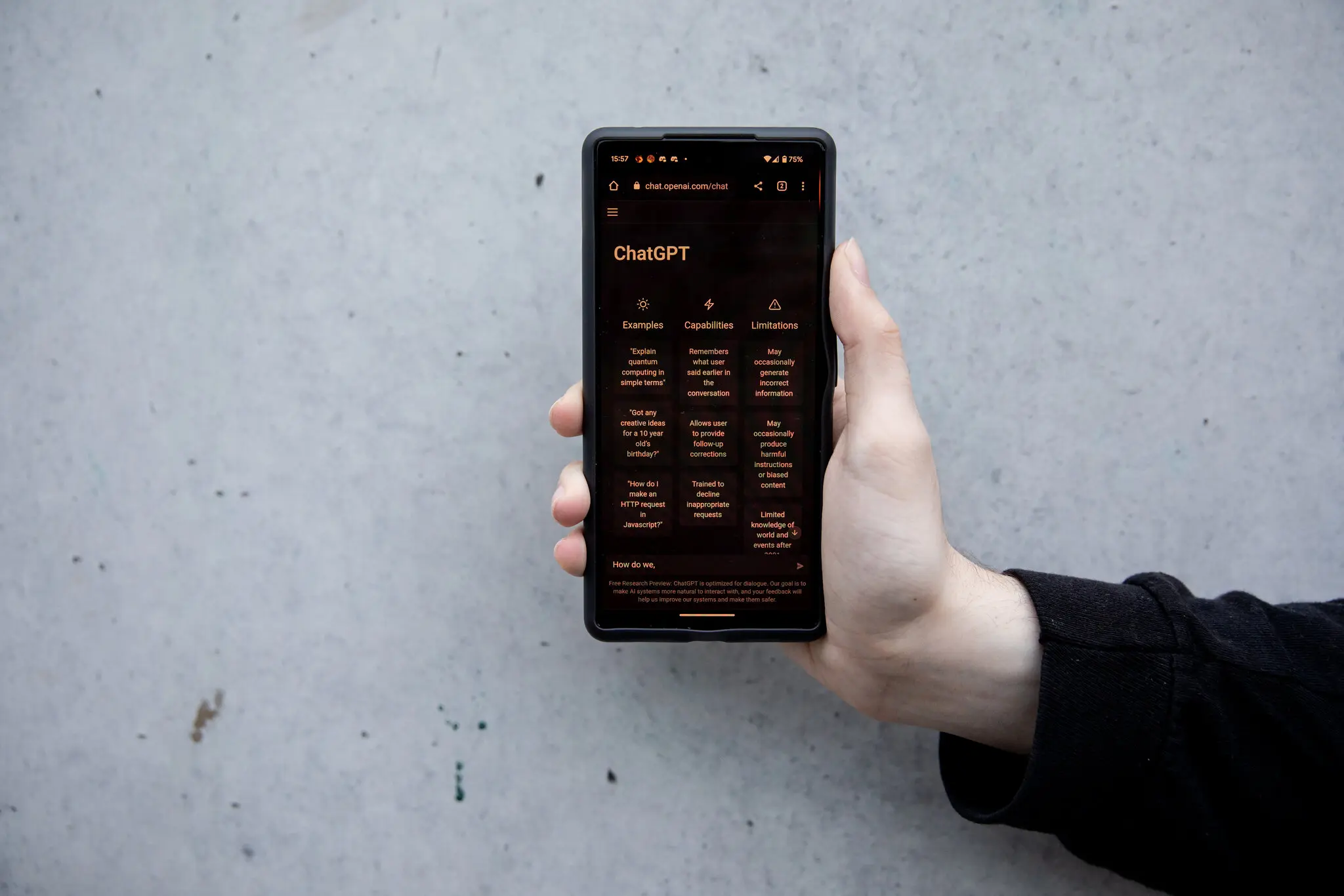 OpenAI представила додаток ChatGPT для iPhone