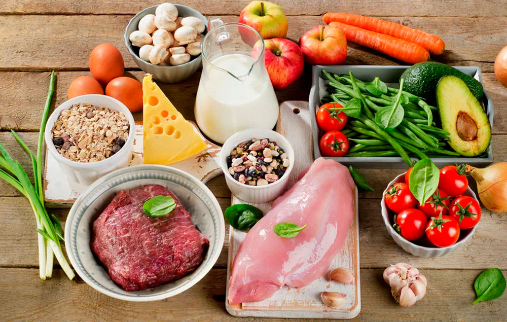 Вчені виявили «вічні хімікати» у фруктах і ягодах: як небезпечні пестициди проникають у продукти та впливають на здоров’я людини