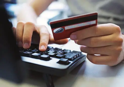 Кібератака на інтернет-магазин Нацбанку: можливий доступ до персональних даних користувачів