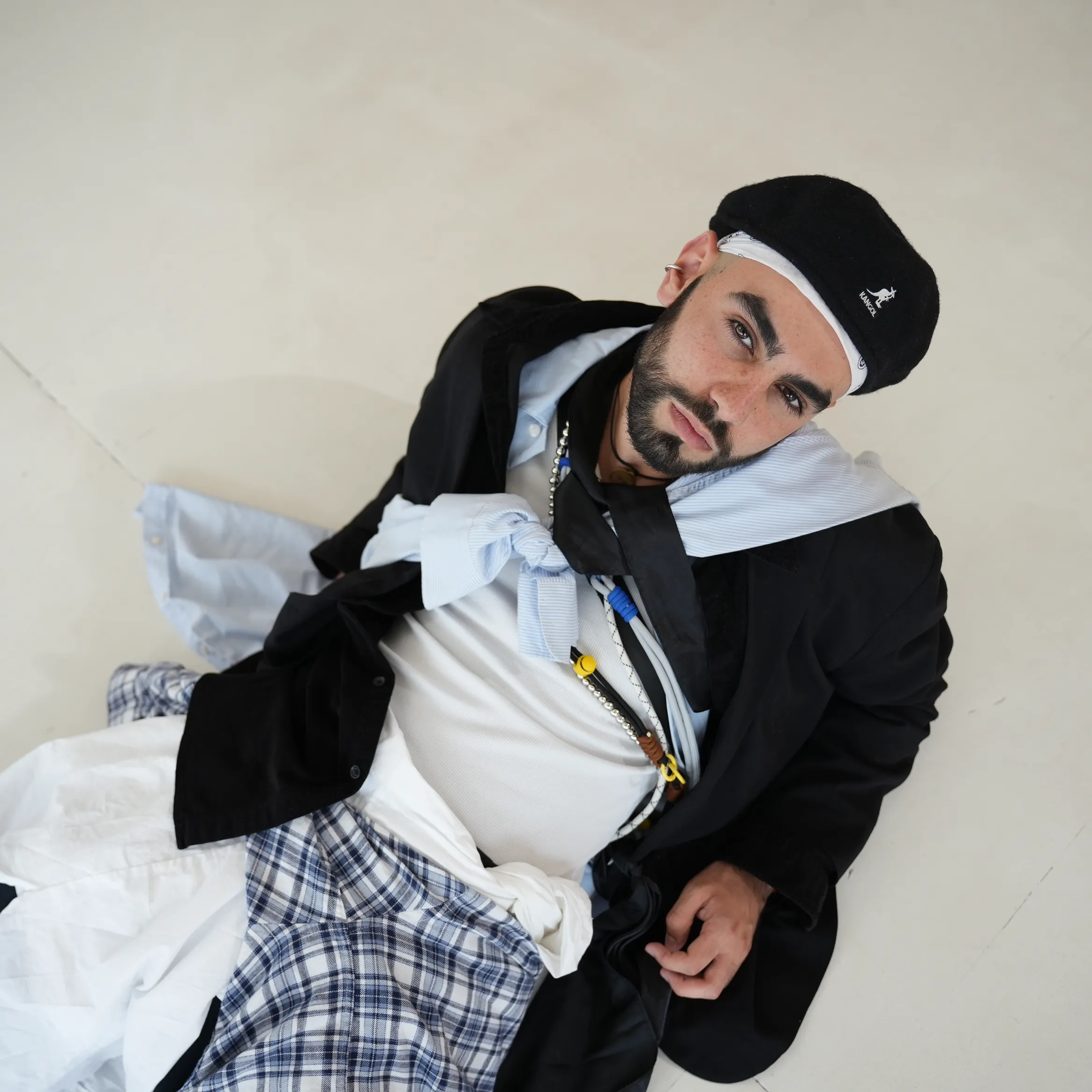 OKS переосмислив легендарну пісню «Роман» гурту «НеАнгели»: вперше — українською та у чоловічому виконанні