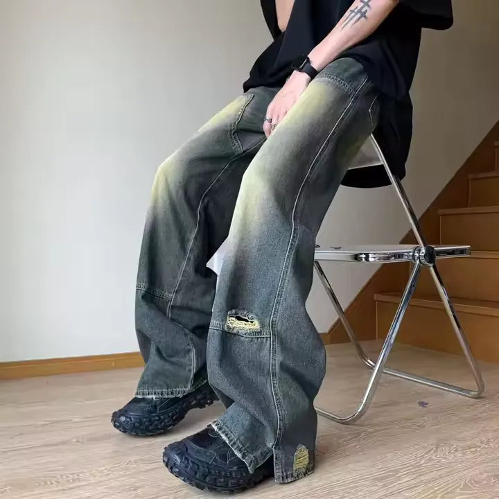 Модні тенденції 2025 року: що виходить із моди, а що повертається на піку популярності