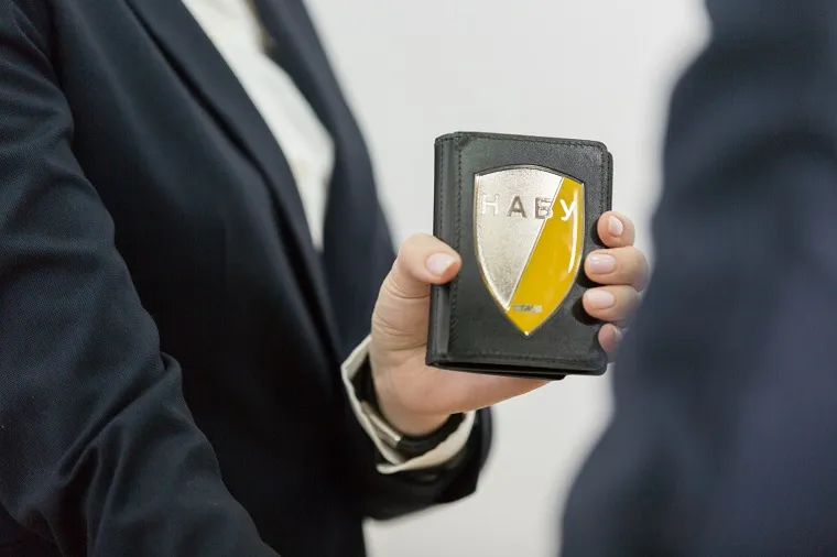 НАБУ очікує нової хвилі тиску з боку СБУ: конфлікт між антикорупційними та силовими структурами загострюється