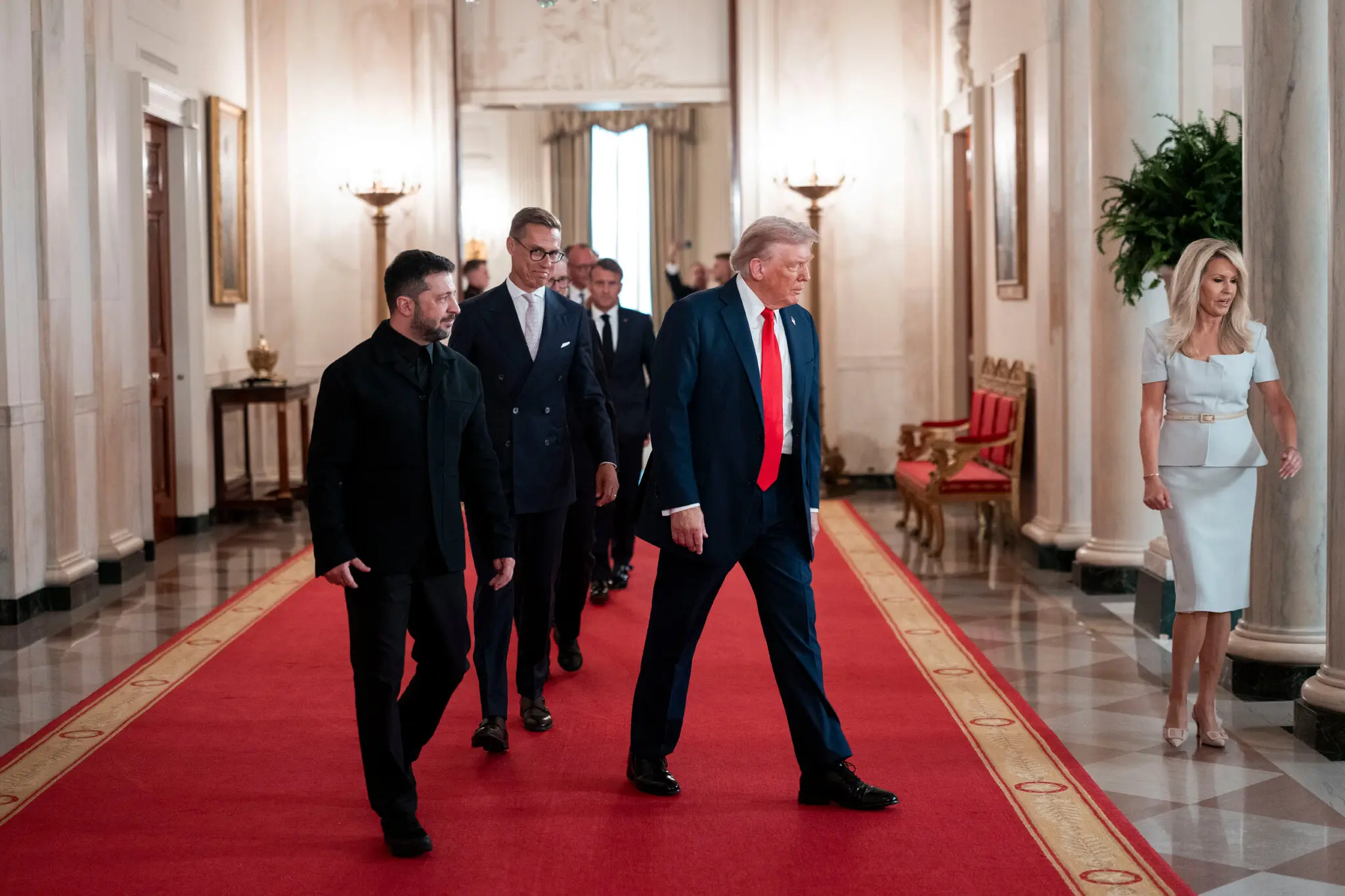 Зеленський у Білому домі: Європа тисне на Трампа через безпеку України