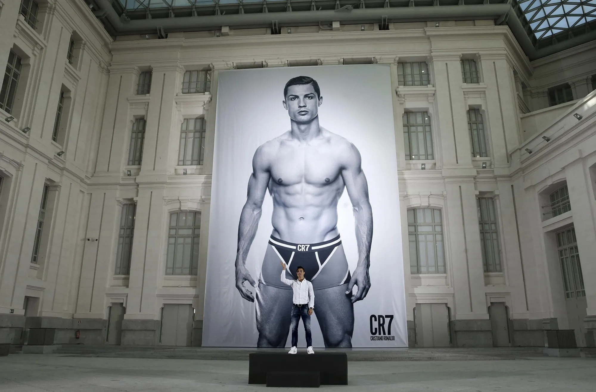 Роналду став першим футбольним мільярдером: як контракт у KSA змінив гру