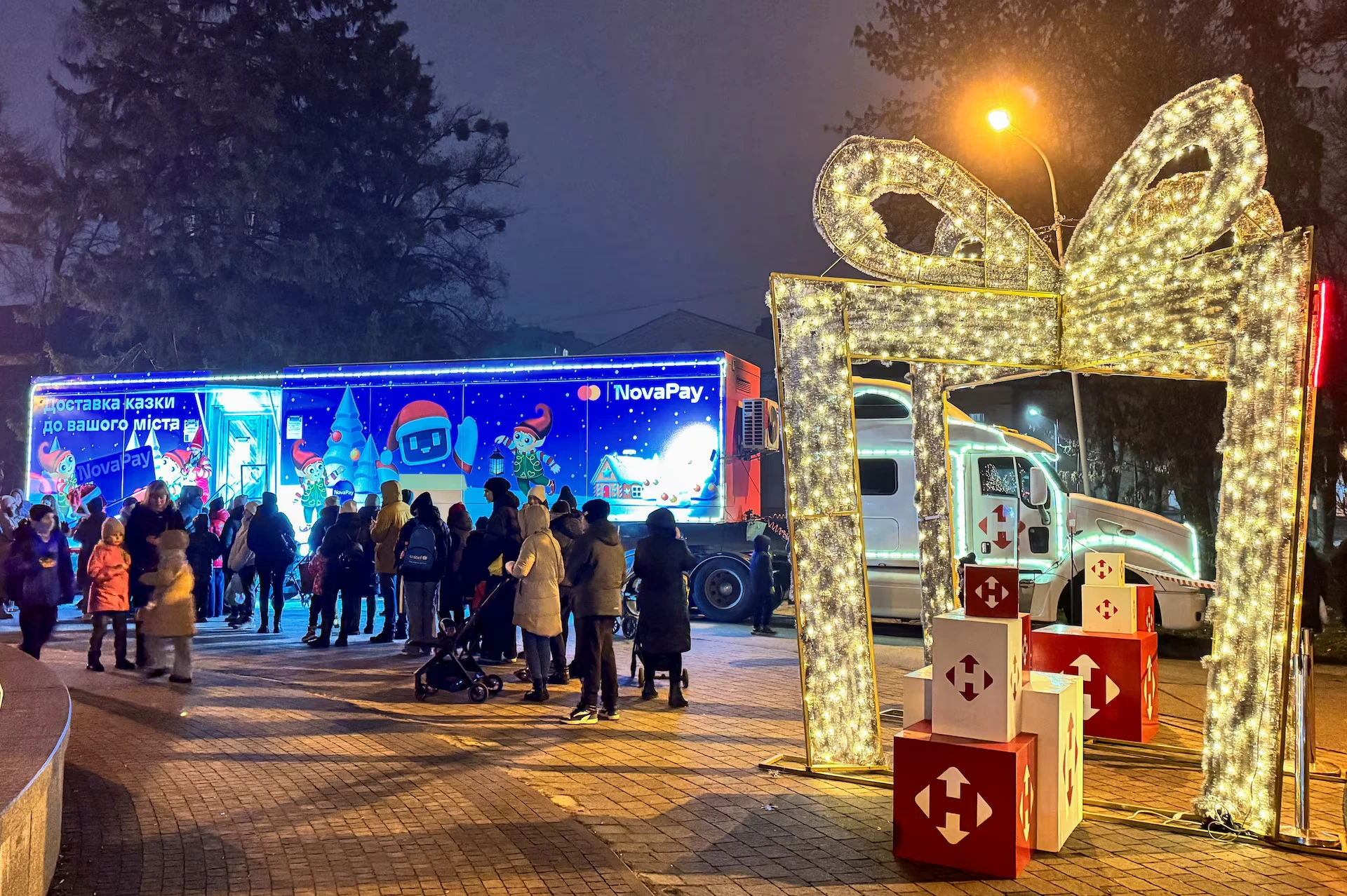 Nova Post під обстрілами: як пошта стала символом бізнес-стійкості України