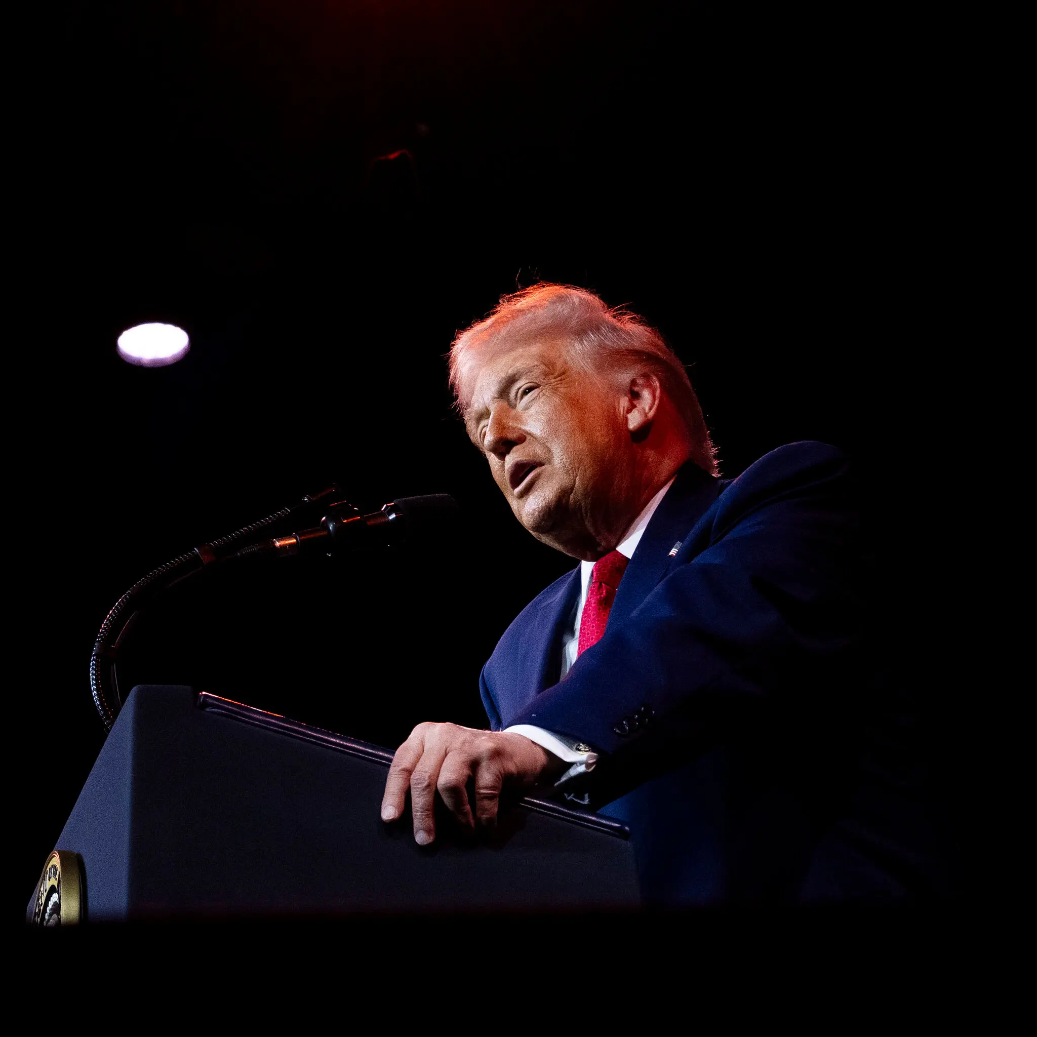 Трамп заявив про постачання венесуельської нафти США після захоплення Мадуро