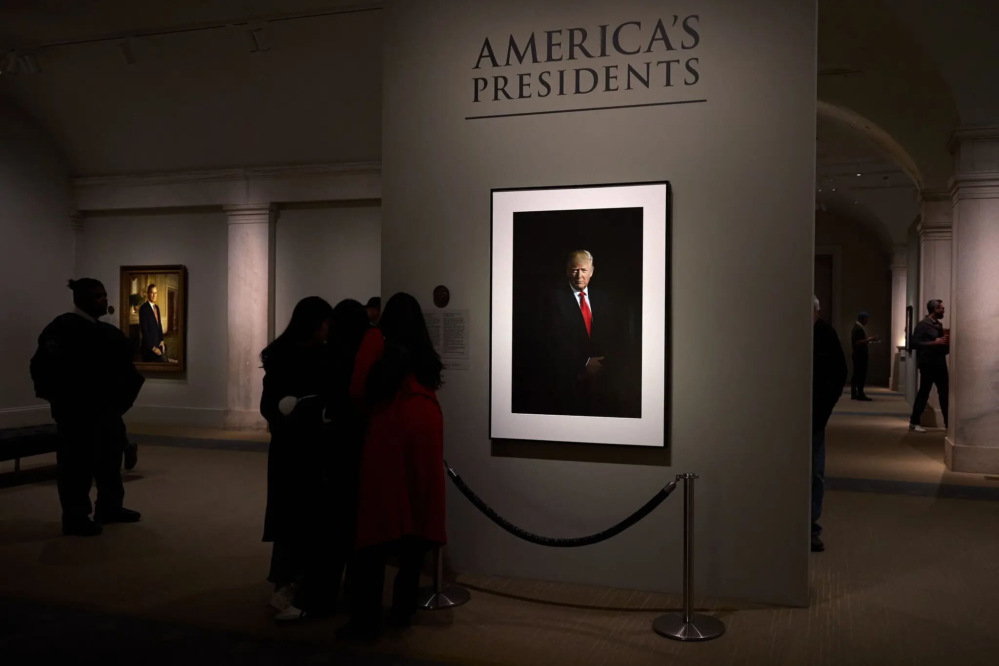 Смітсонівський інститут і “виправлення” біографій: як музеї США входять у політичну зону