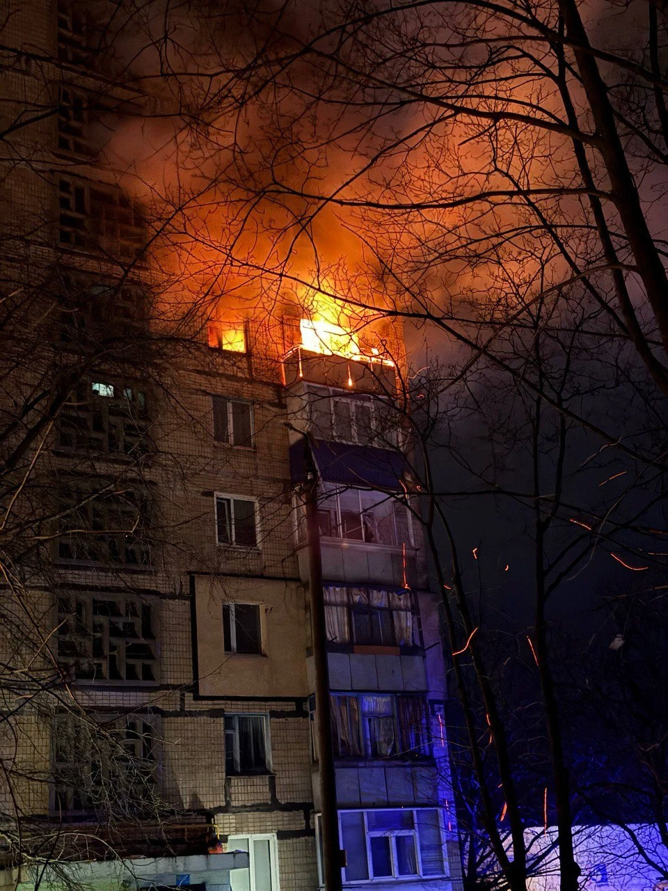 Вогонь у вікнах, лід у трубах: навіщо Кремль б’є по Харкову й Кривому Рогу