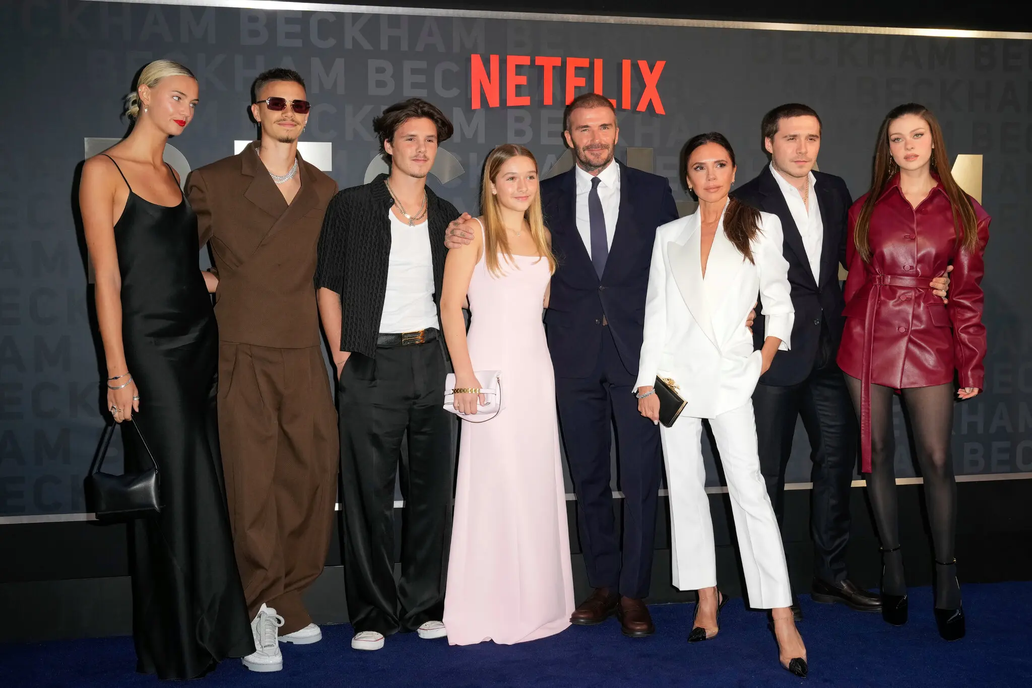 Сварка Бекхемів у прямому ефірі соцмереж: що ламає «ідеальну» сімейну легенду