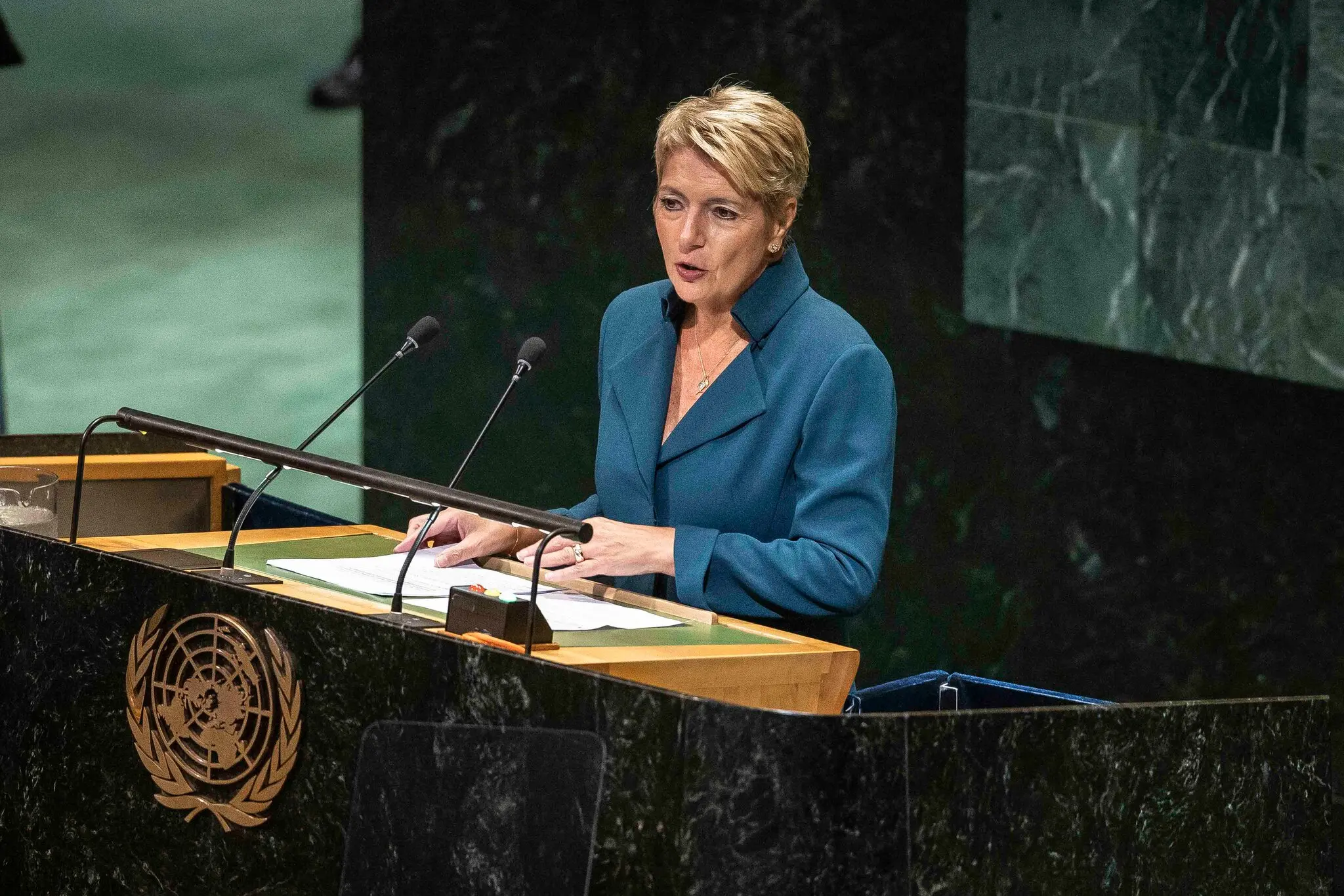 Ображені мита: як дзвінок із Берна став тарифом 39% і уроком Давоса