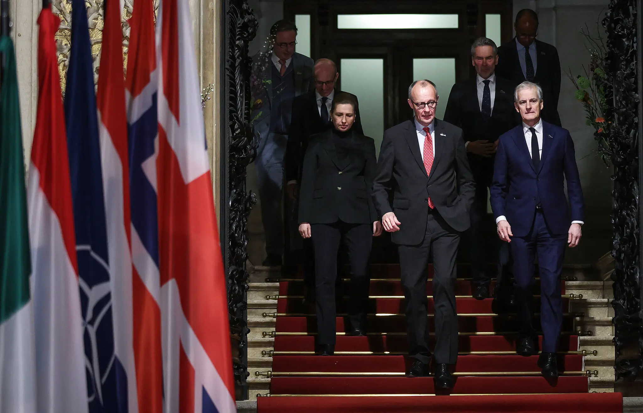 Кремова курка й холодні рахунки: як Європа шукає автономію від Трампа