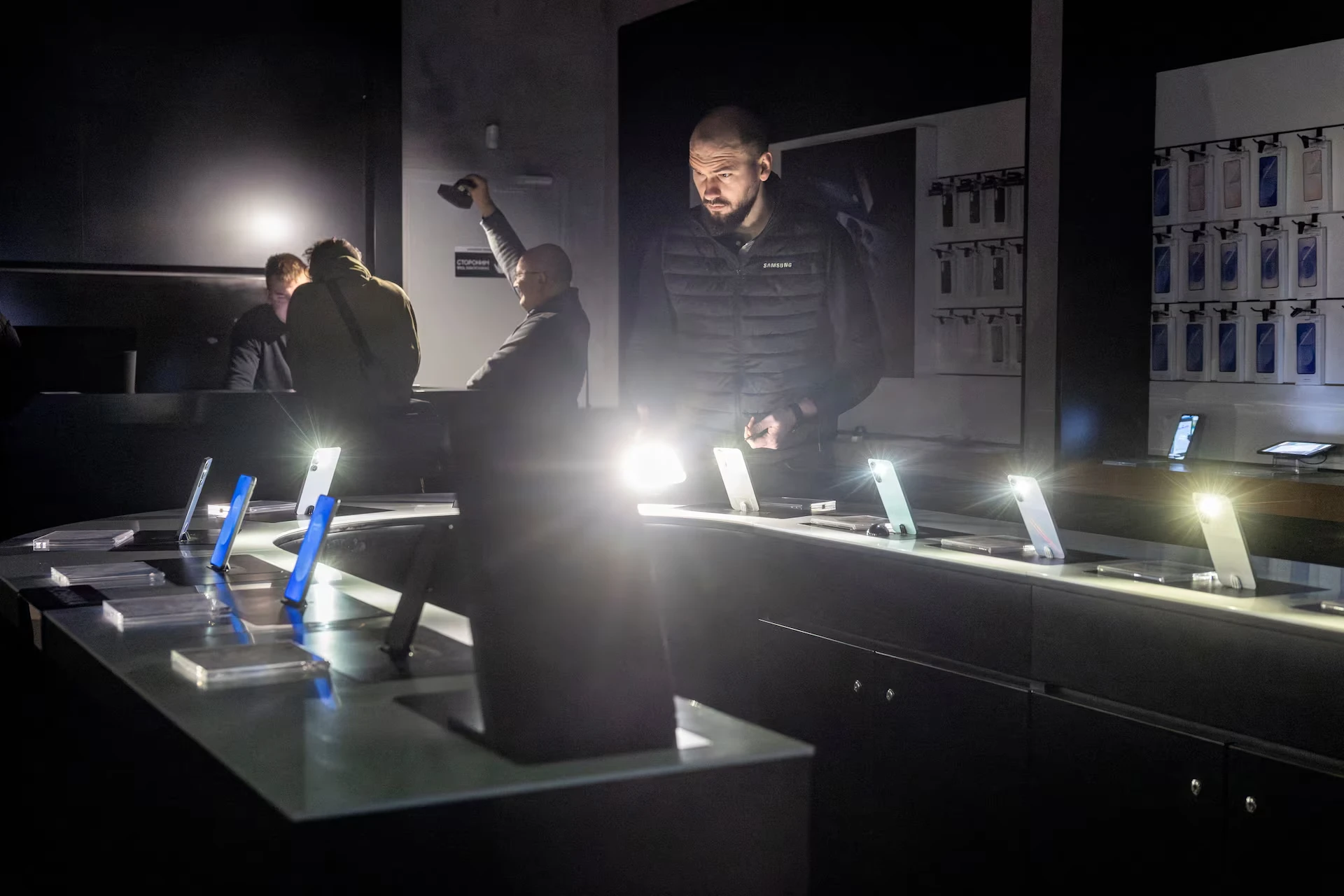 Європа перекриває море для “тіньового флоту”, а РФ тисне по енергетиці України