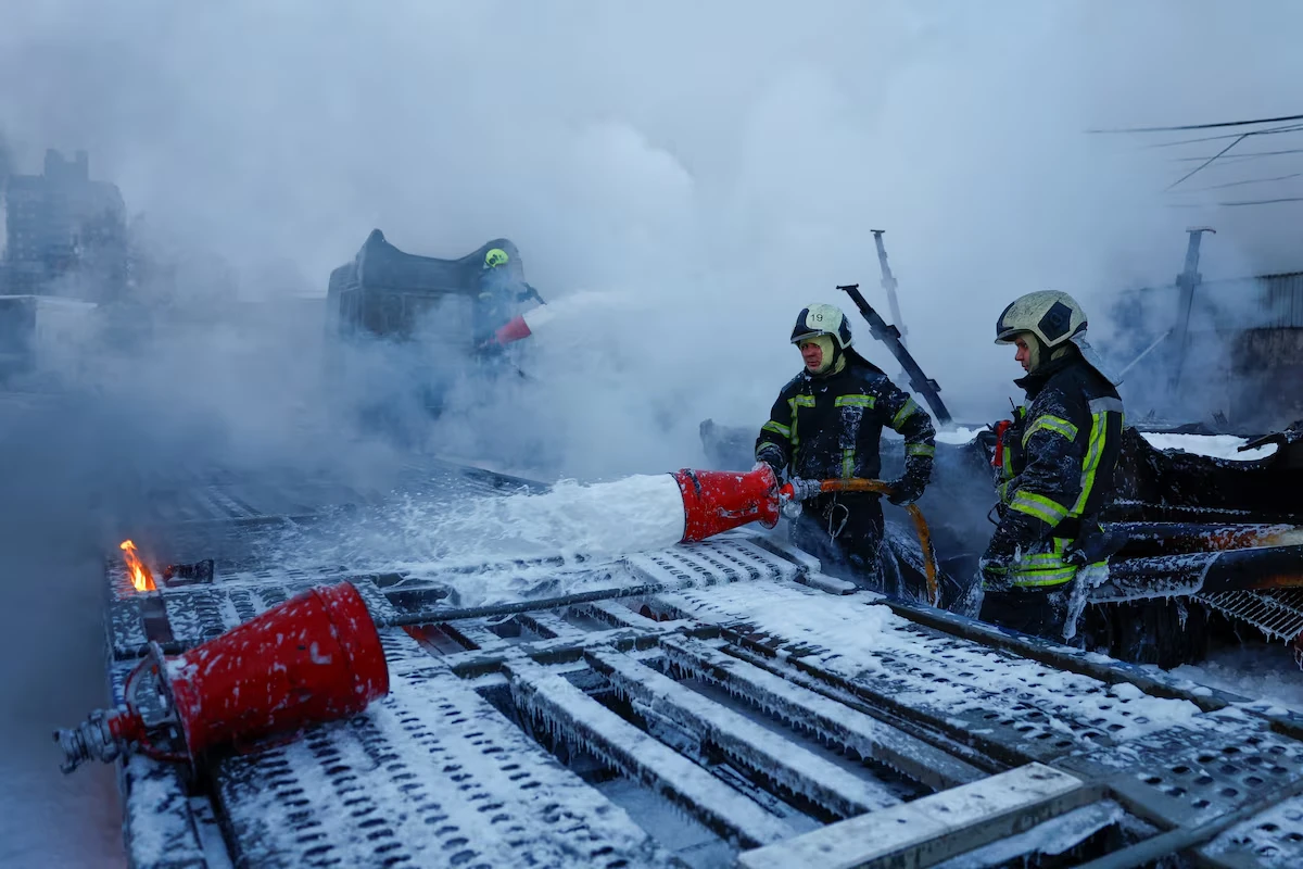 Майже 6 тисяч будівель у Києві без тепла після нічної атаки РФ