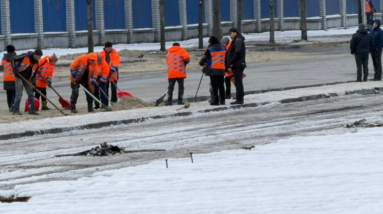 Удар по заводу в Дніпрі: як атака на підприємство американської компанії стала екологічною, економічною та символічною катастрофою