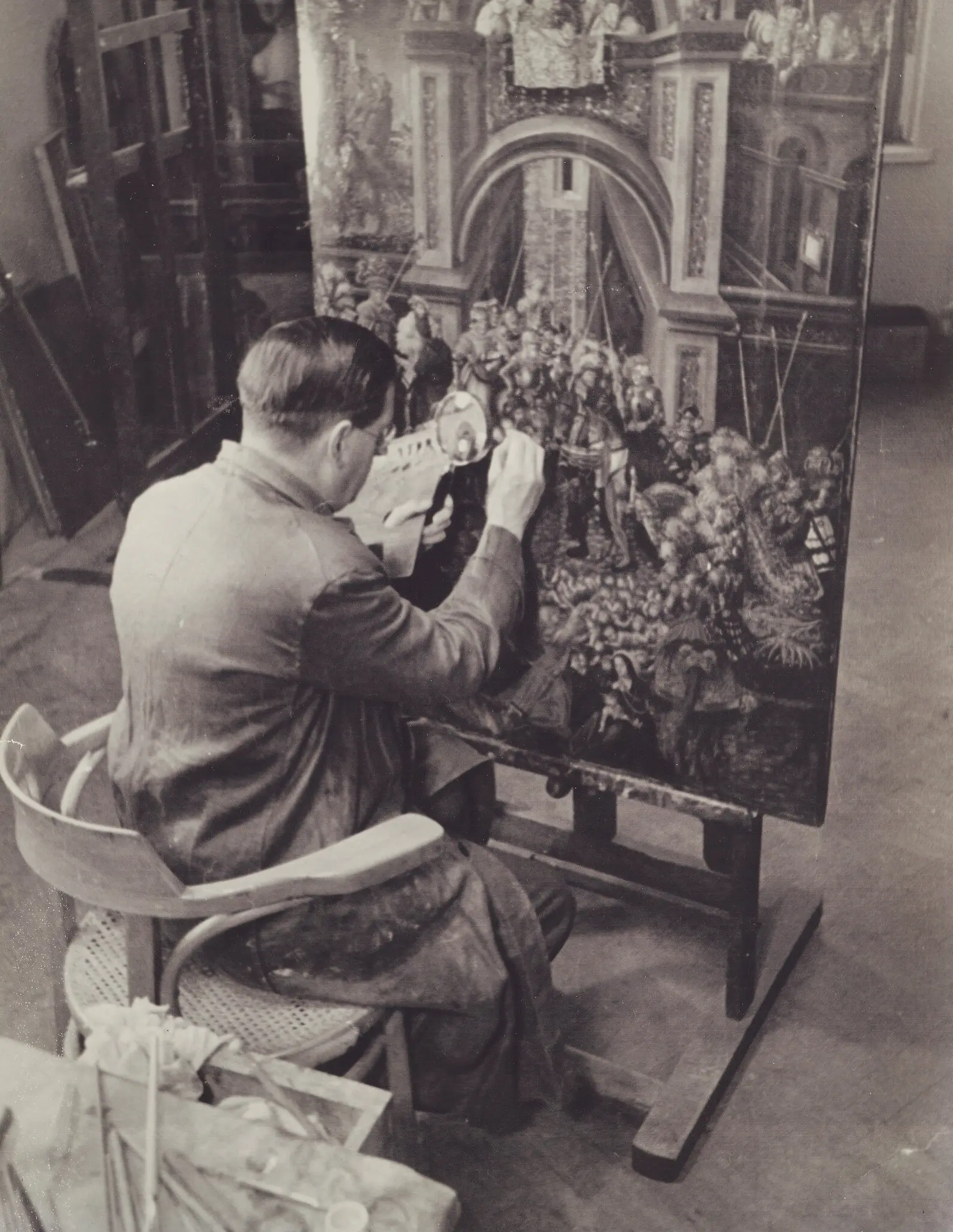 Палітурка як зброя: як реставратори допомогли нацистам «прочитати» жертв