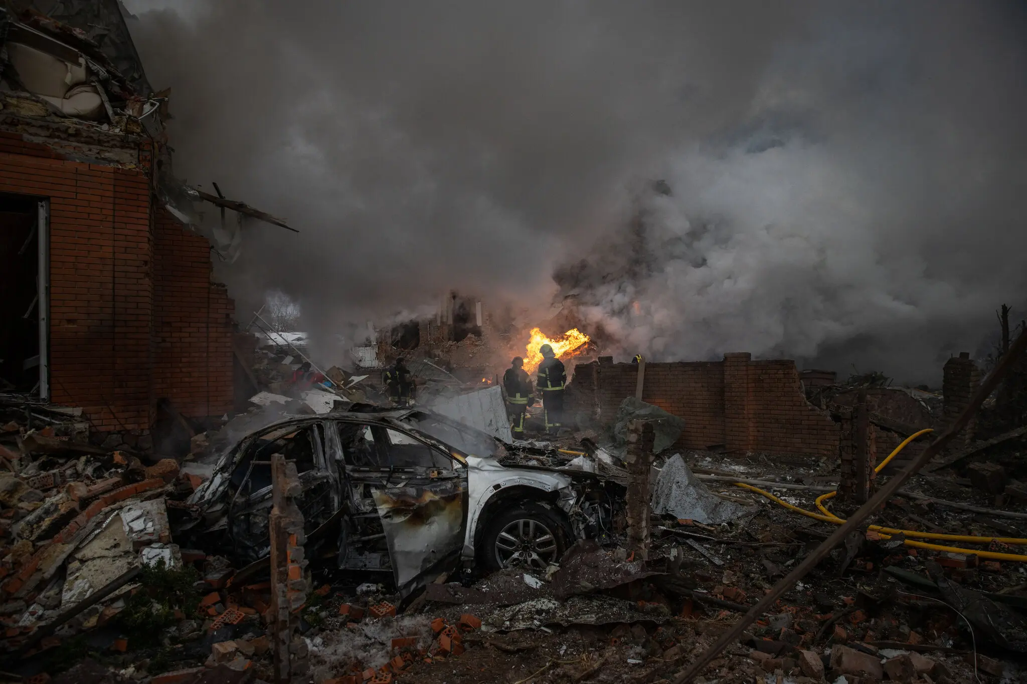 Масована атака на Київщину: загиблі, поранені та масштабні руйнування після нічного ракетно-дронового удару