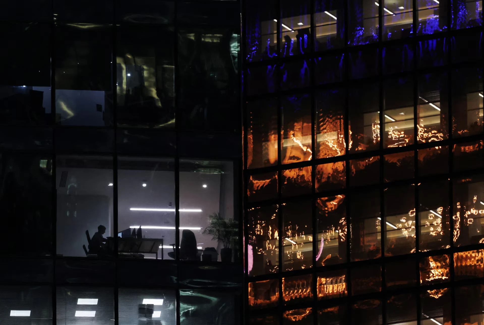 Російські кафе зачиняються: як «втома споживання» оголює гальмування економіки