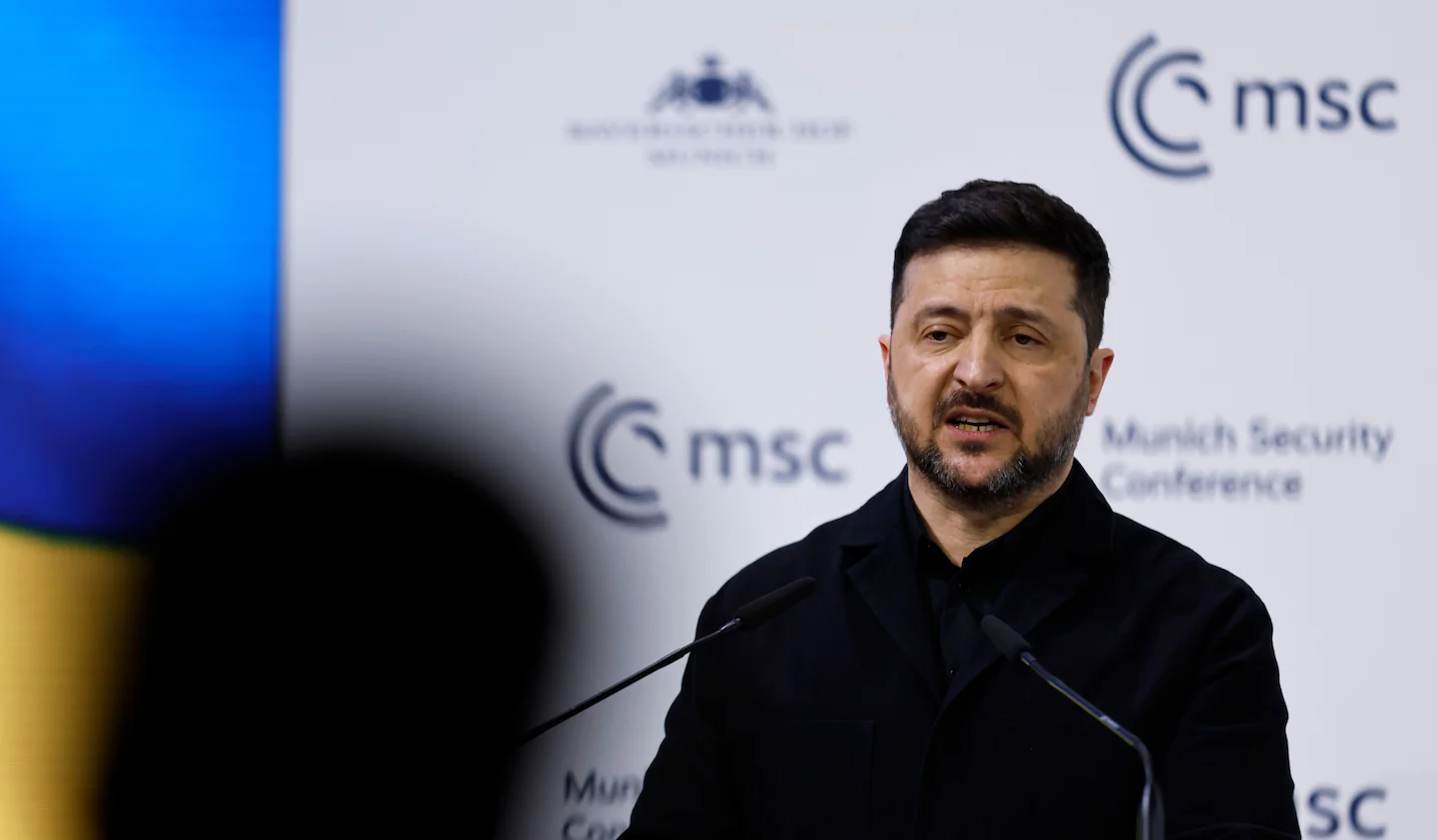 Зеленський пояснив умову, за якої готовий балотуватися на другий термін під час війни