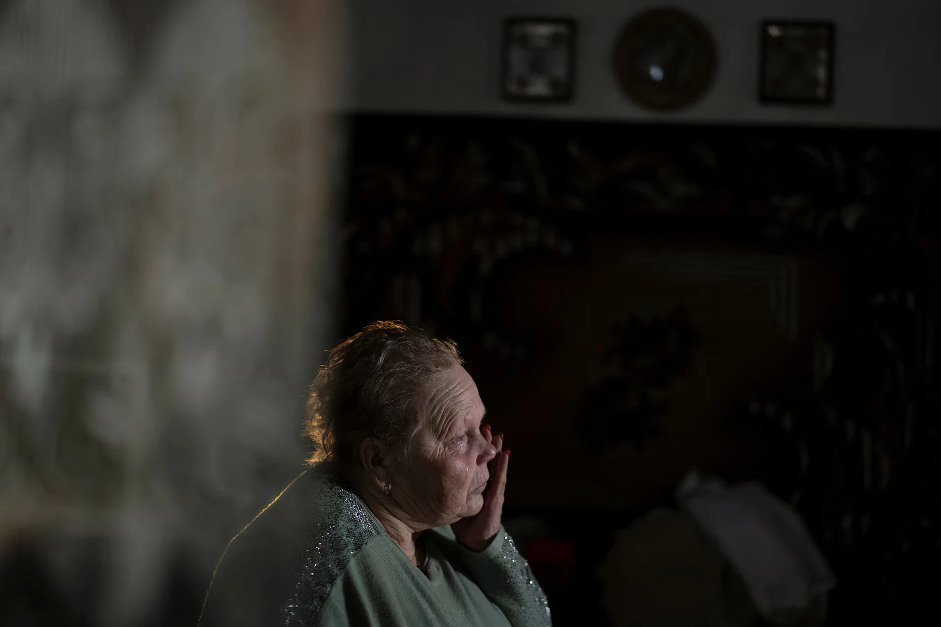 «Все втрачено» на п’ятому році війни: як Україна живе між домом і пошуком