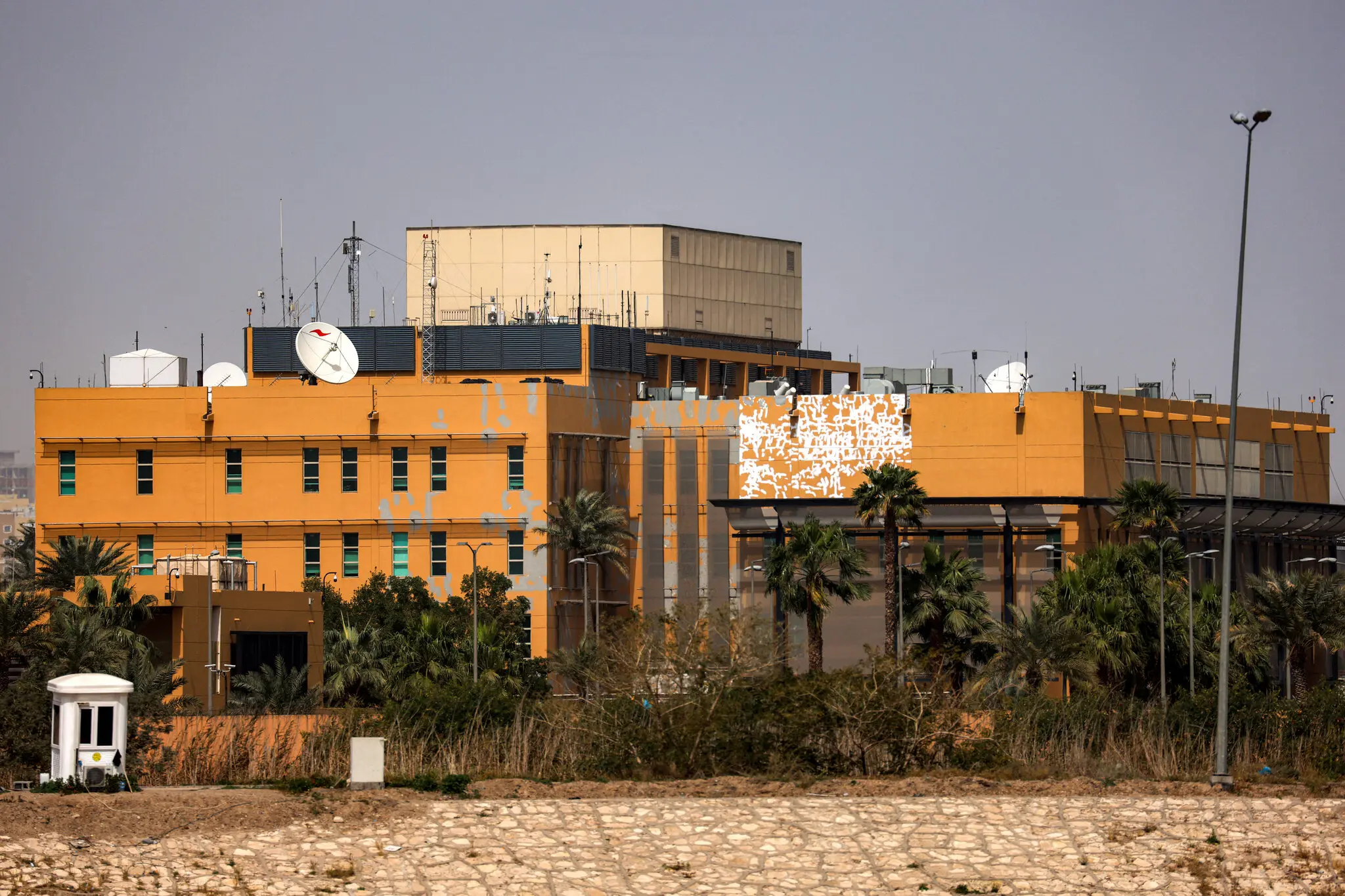 Ракети над Багдадом: Ірак опиняється на новому фронті війни