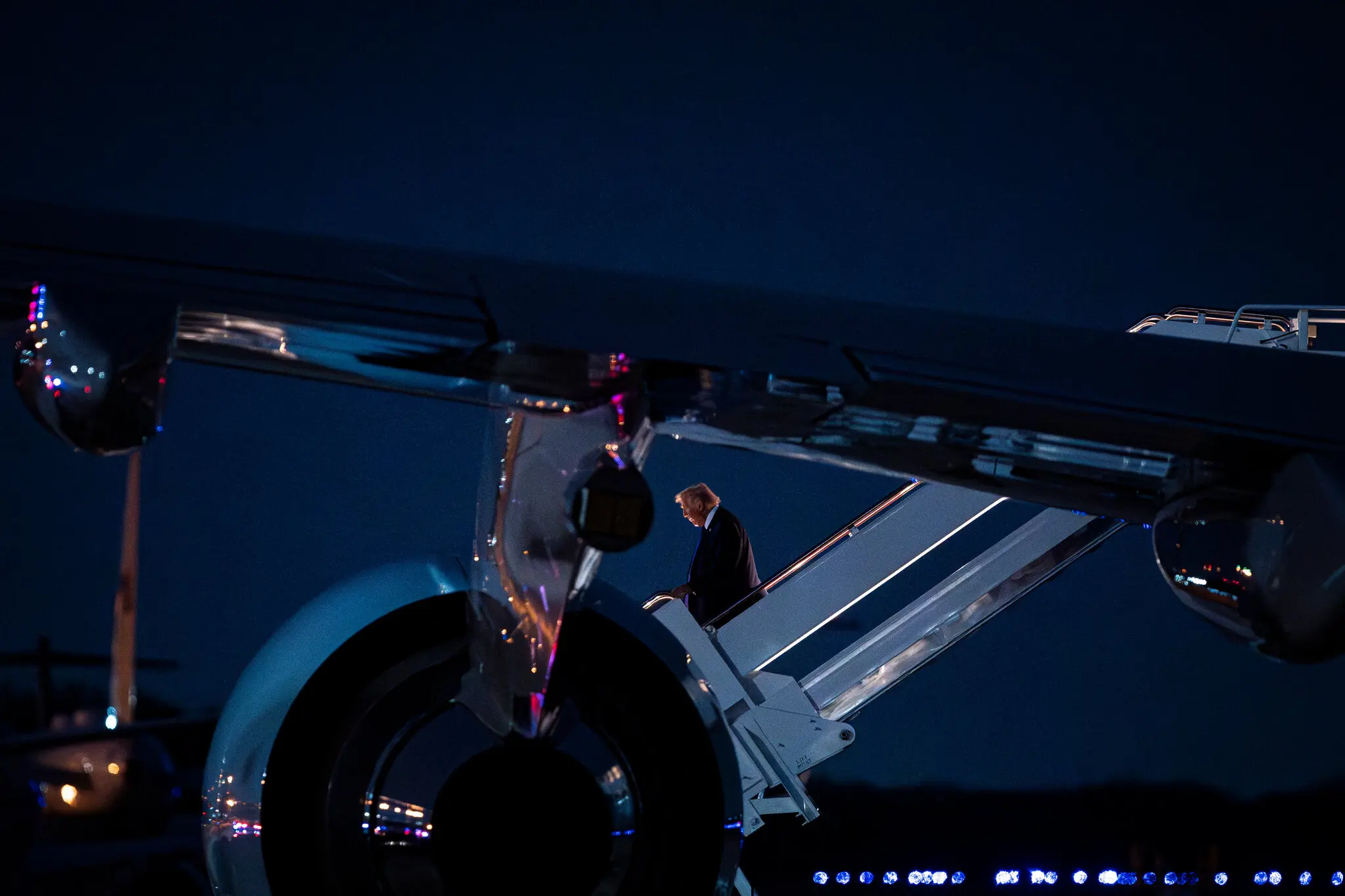 Економічний бум Трампа зупинився там, де почалася війна з Іраном