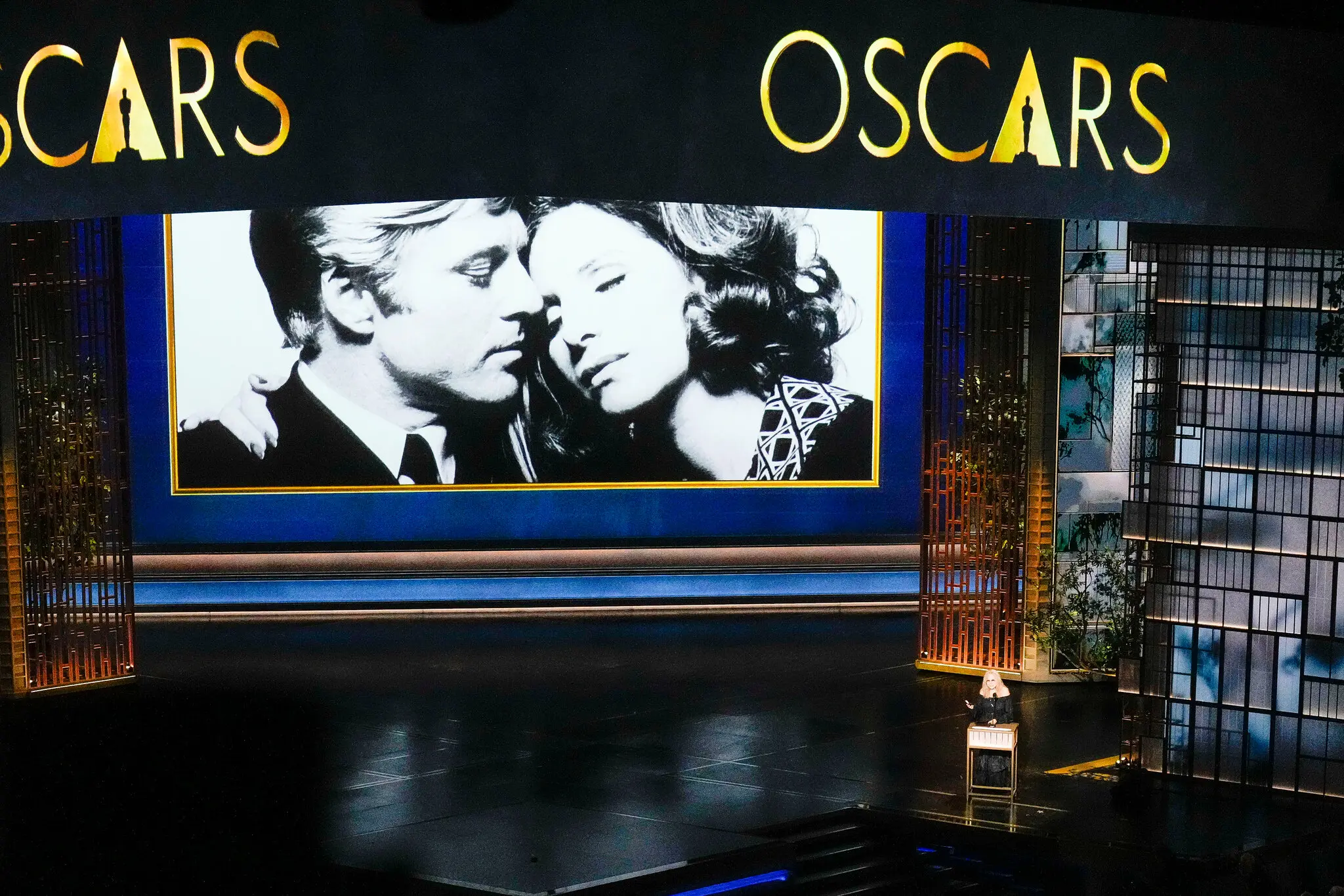 Пам’ять про Роберта Редфорда: як Барбра Стрейзанд завершила вечір «Оскара»