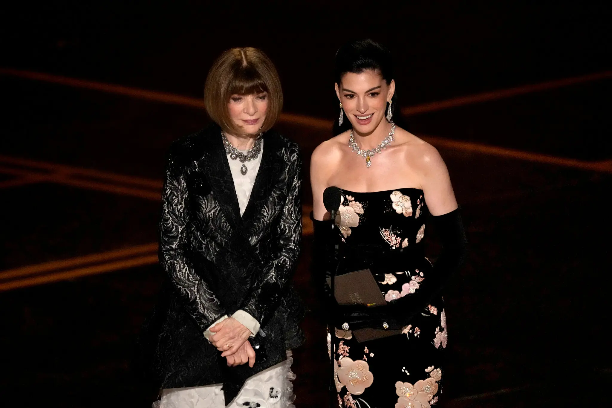 Анна Вінтур на «Оскарі»: коли модна ікона сама стала частиною жарту