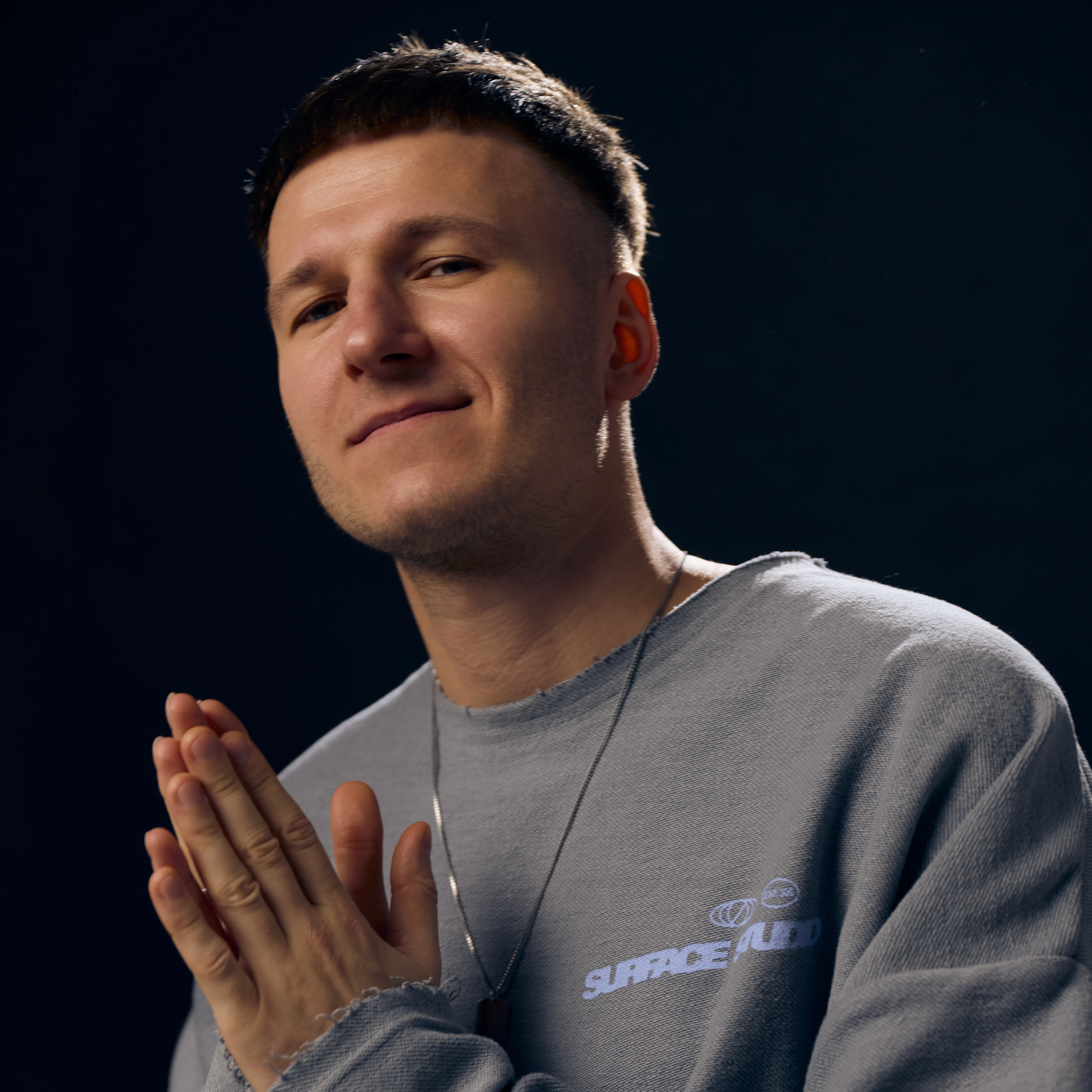 DOVI презентує «Останній танець»: пісню про кохання, яке стало спогадом