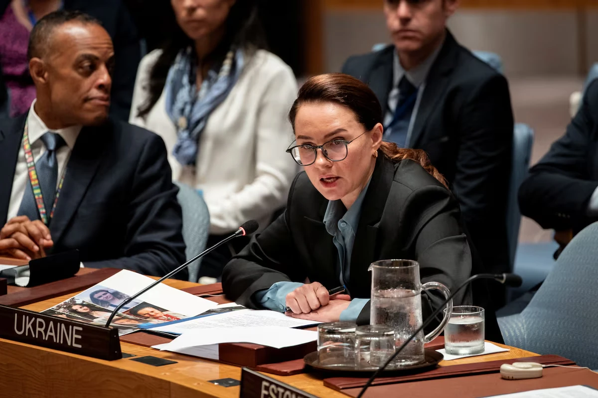 Україна виставить на аукціон три родовища титану після позбавлення ліцензії Фірташа