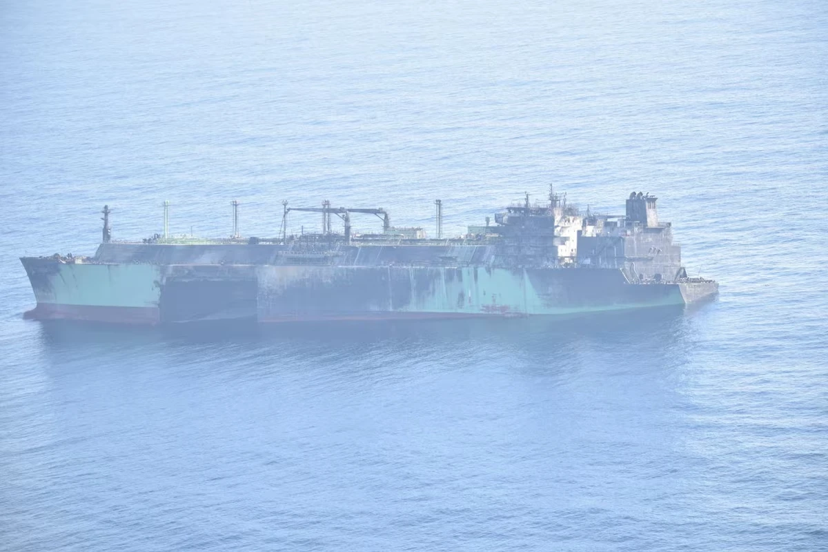 Російський LNG-танкер у дрейфі став екозагрозою для Середземномор’я