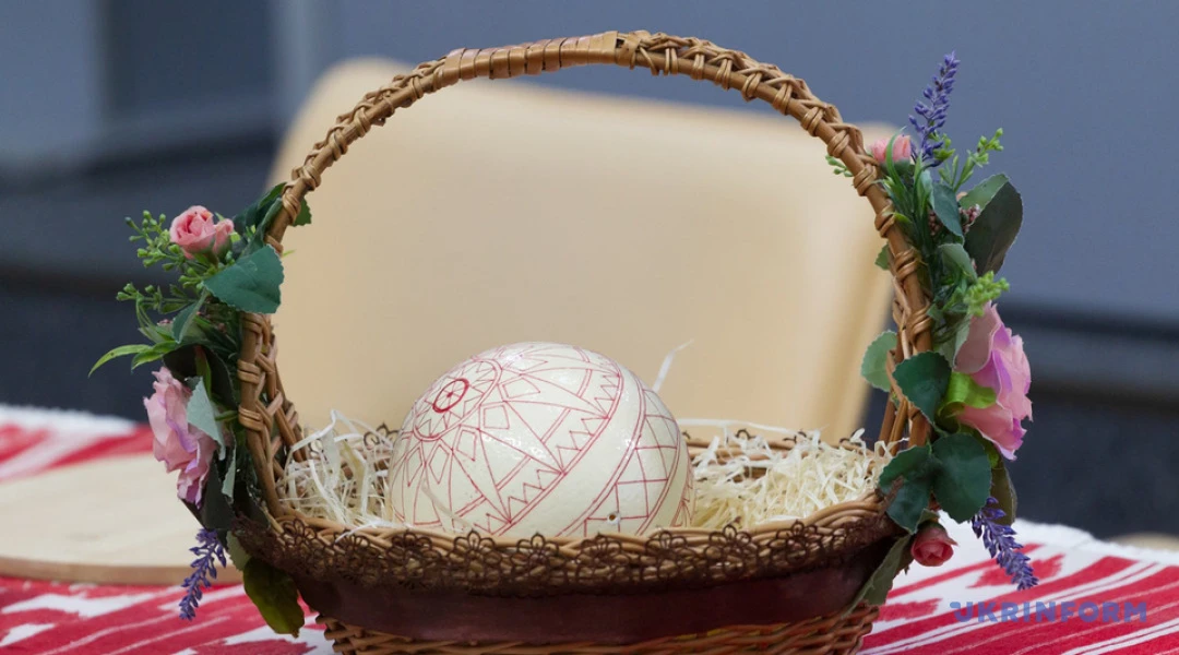 Писанка Єднання: благодійна ініціатива, що об’єднує українців у світі та прагне встановити світовий рекорд розпису писанки