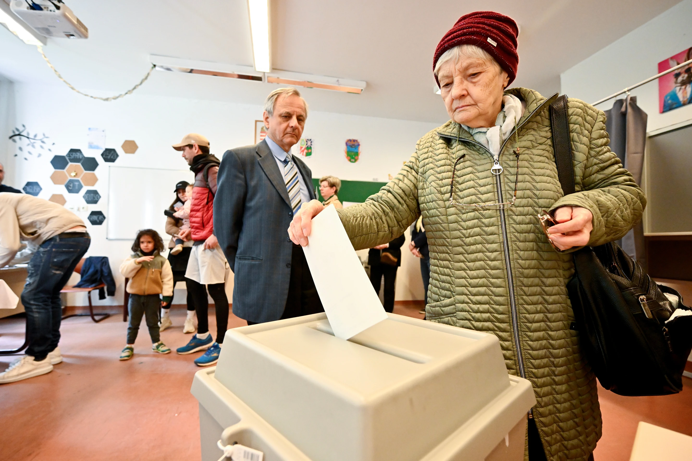 Вибір після Орбана: чому угорські вибори важливі для всієї Європи