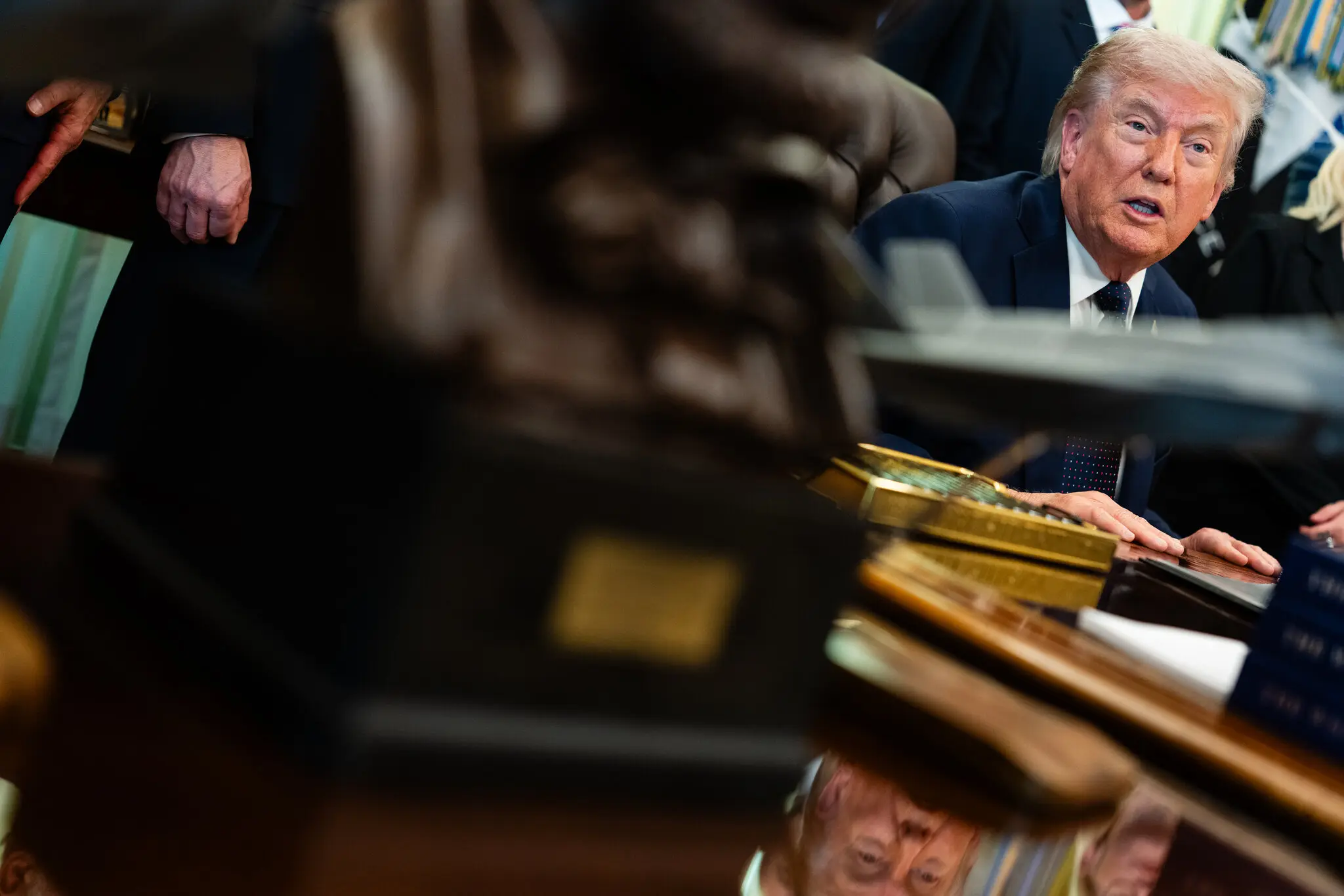 Трамп зупинив маршрут до Ісламабада: дипломатія з Іраном уперлася в силу