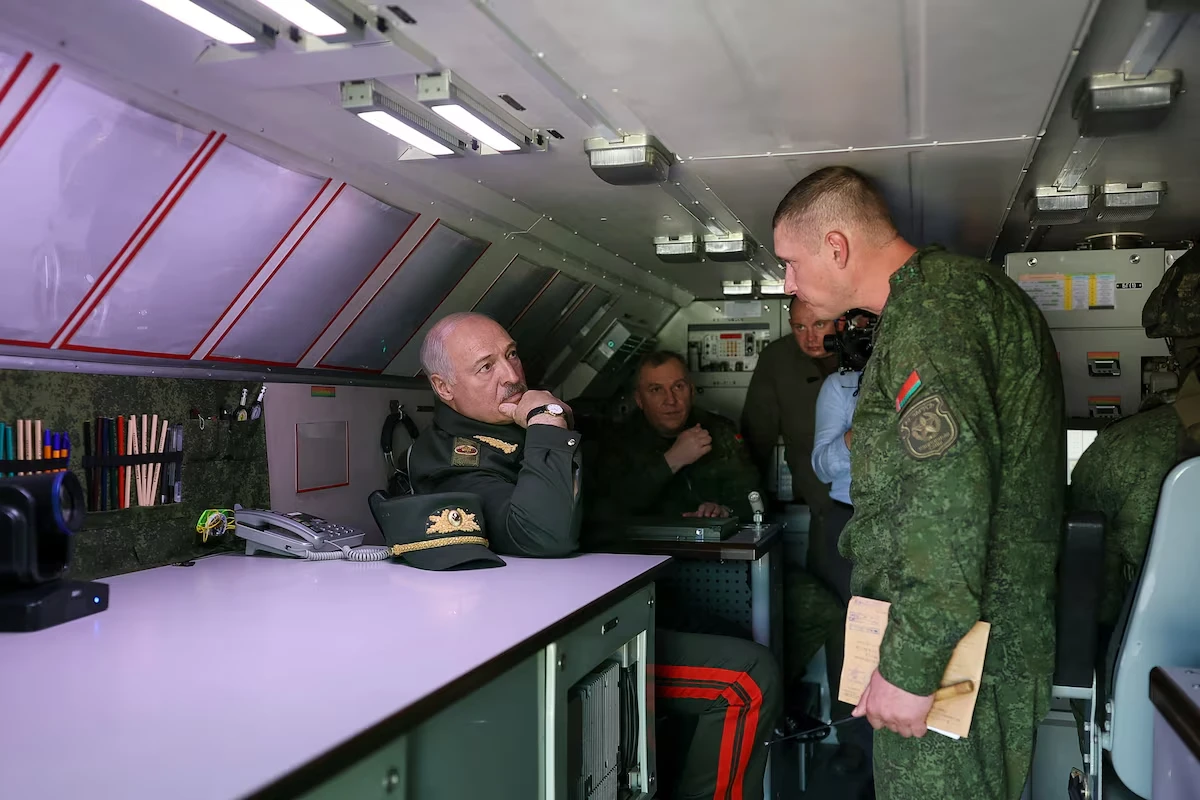 Путін готує небезпечний хід: Білорусь можуть втягнути у війну, а Україна ризикує отримати новий північний фронт