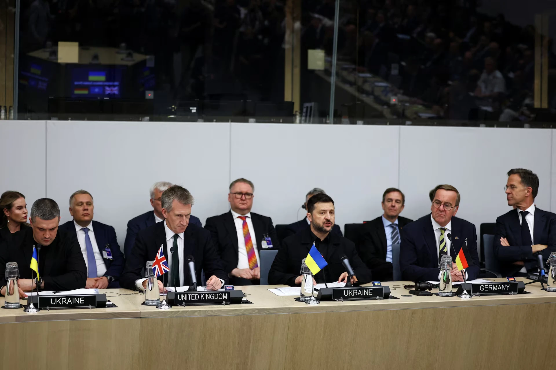 Союзники переводять військову допомогу Україні в режим пріоритетів