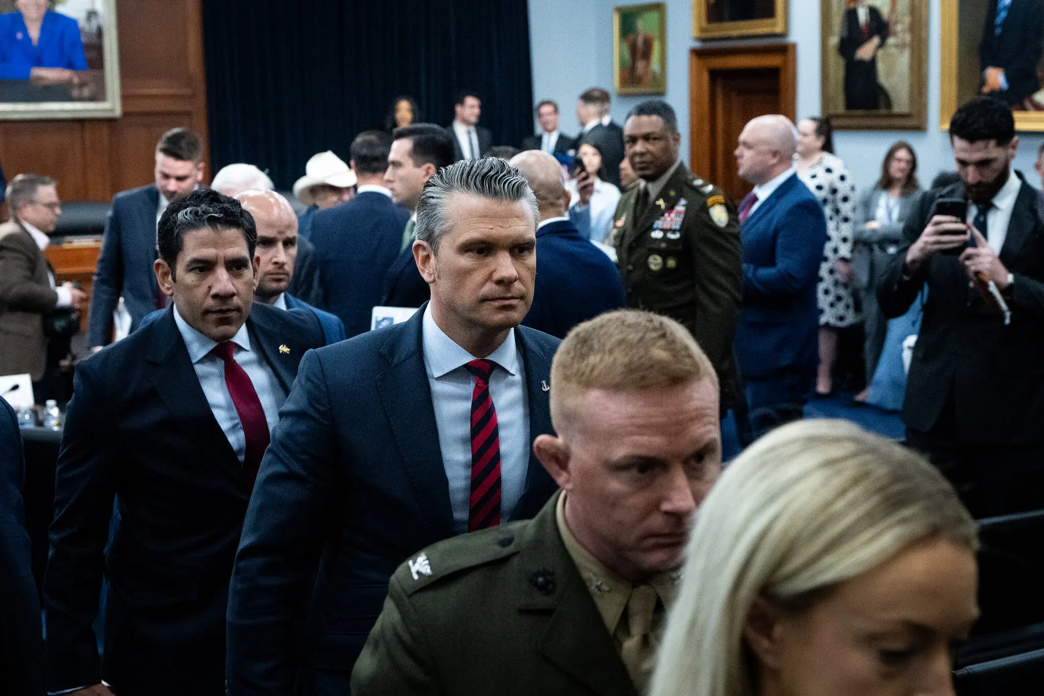 Війна Гегсета проти різноманіття дісталася генеральських зірок