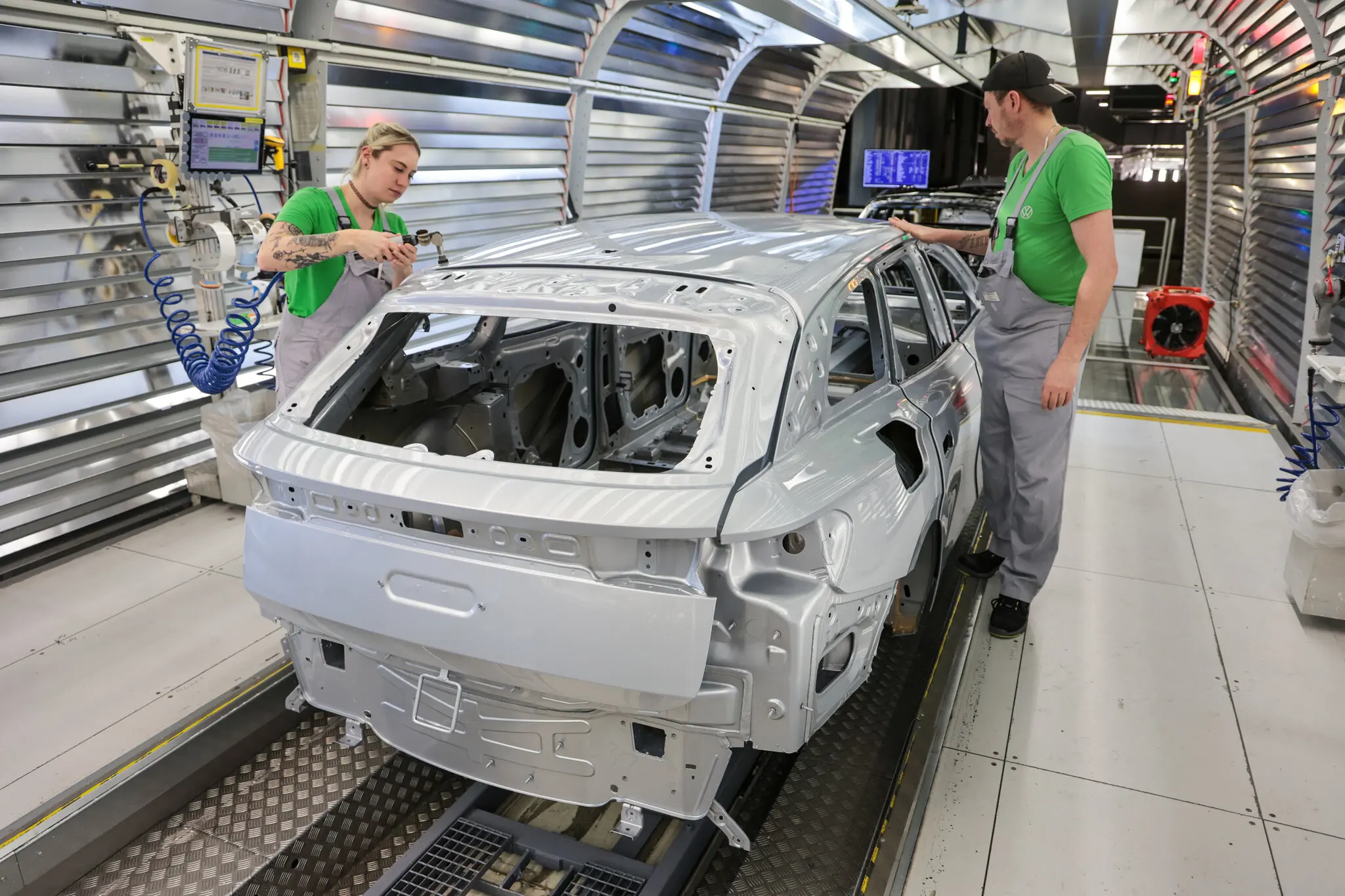 Автомобілі