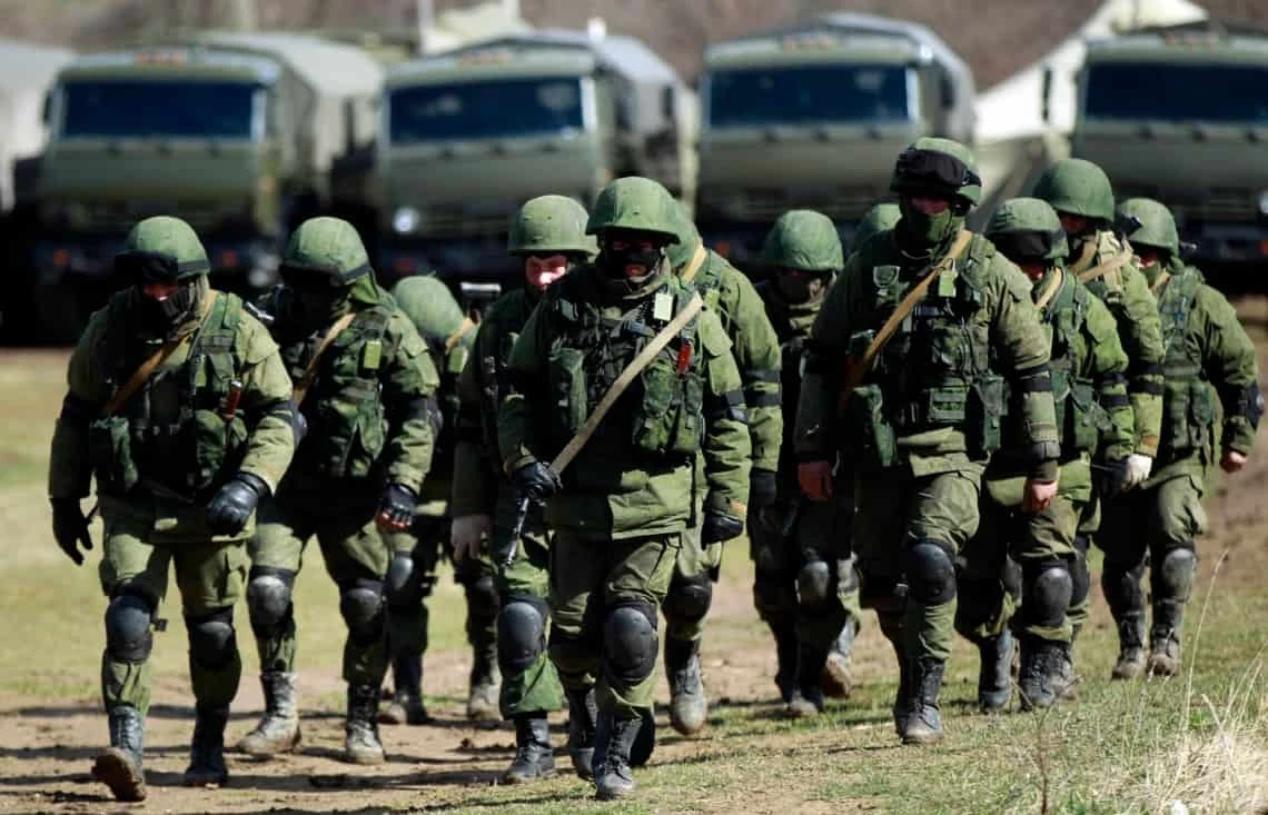 “Зелені чоловічки” біля кордонів НАТО? У Польщі попередили про можливу нову тактику Росії в Балтії