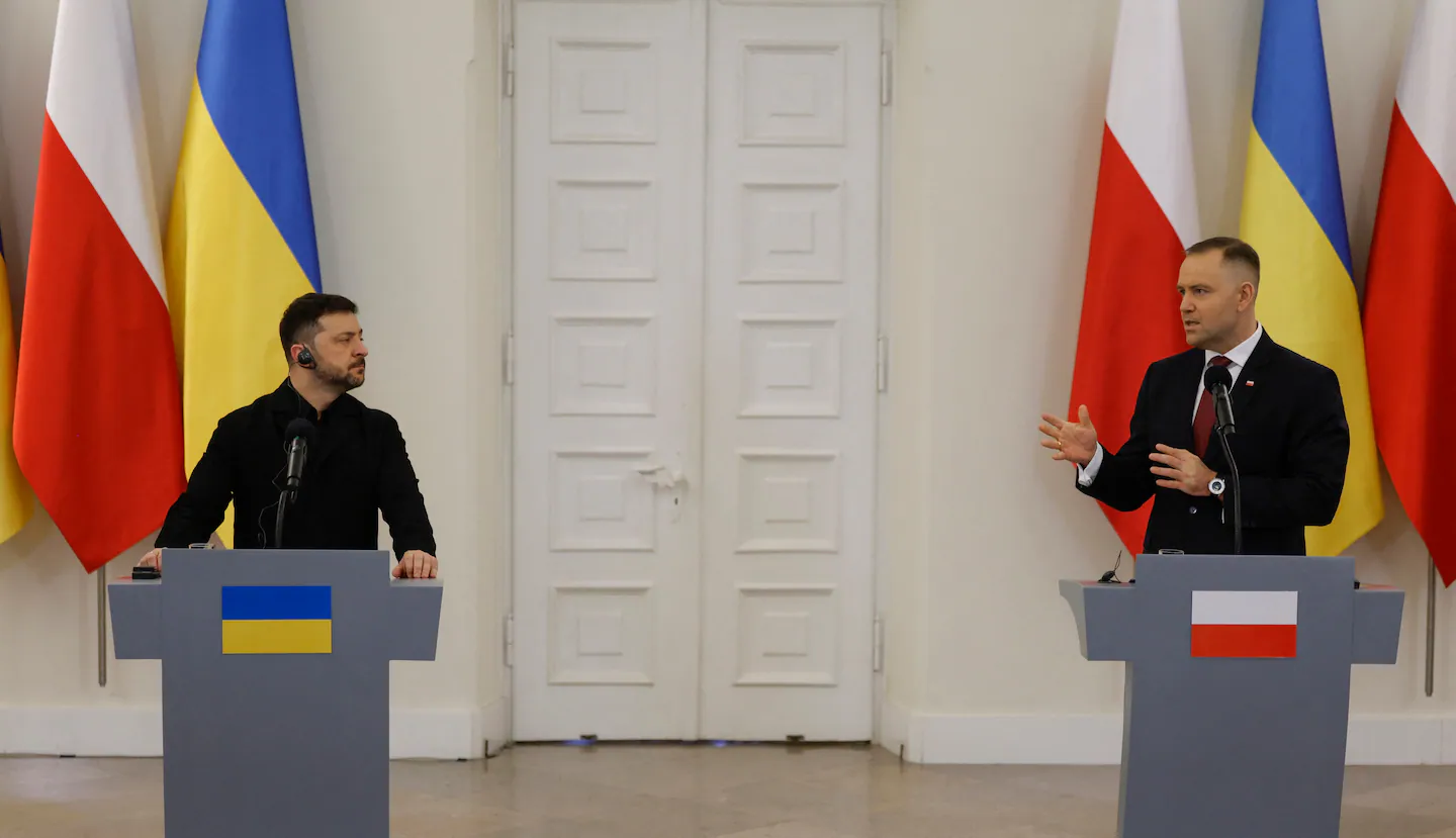 Шок у Польщі: рекорд довіри до Навроцького б’є всі історичні межі — що стоїть за різким стрибком до 54,8%?