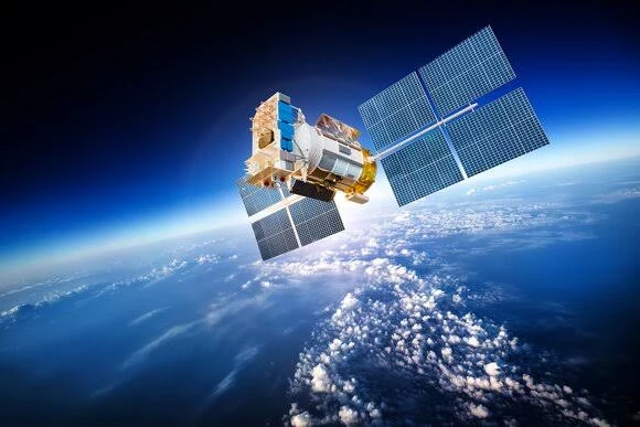 Росія готує власний аналог Starlink: чим небезпечний проєкт "Рассвєт" і як він може змінити хід війни