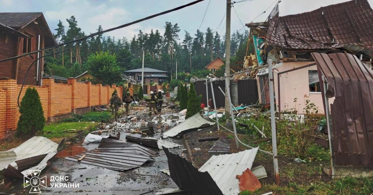 Ракетний удар під Києвом: балістика влучила у приватний полігон, є загиблі та постраждалі