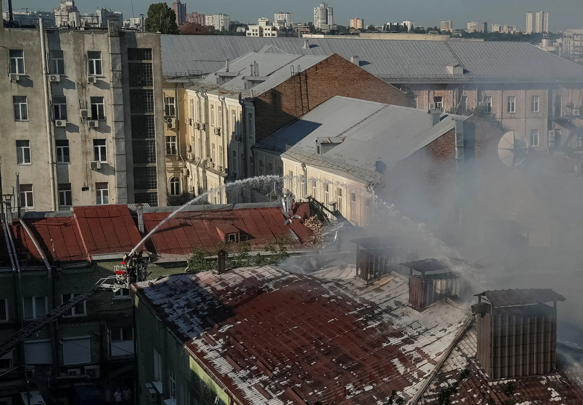 Москва шукає операторів дронів: війна зайшла на ринок праці столиці