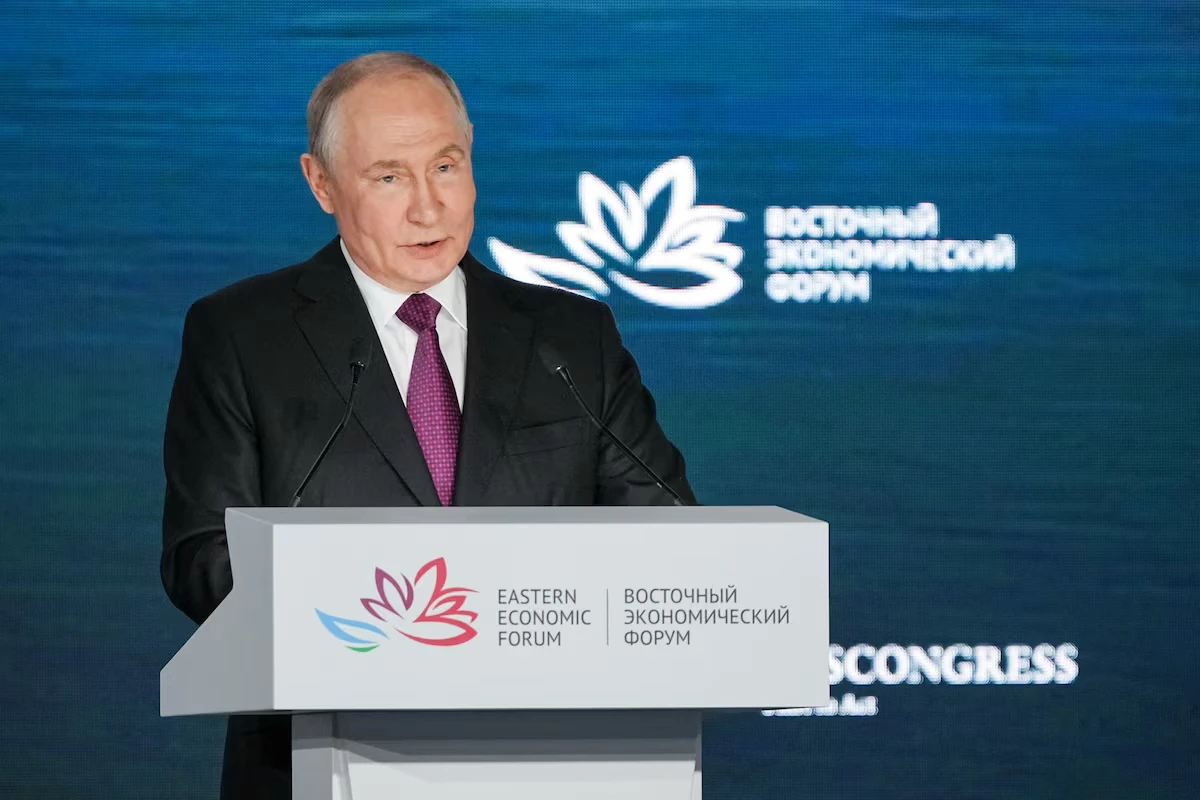 Мирні переговори Росії та України знову активізуються: Путін говорить про шанс на угоду, США готують нові зустрічі
